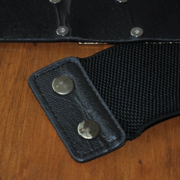 Vintage 90s Stretch Belt Metal X Metallic Gold & Black Leather Elastic XS-S - Picture 5 of 7